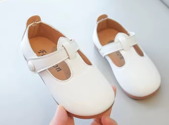 Zapato Niña Modelo Arabela Blanco  CHIKY NYNO
