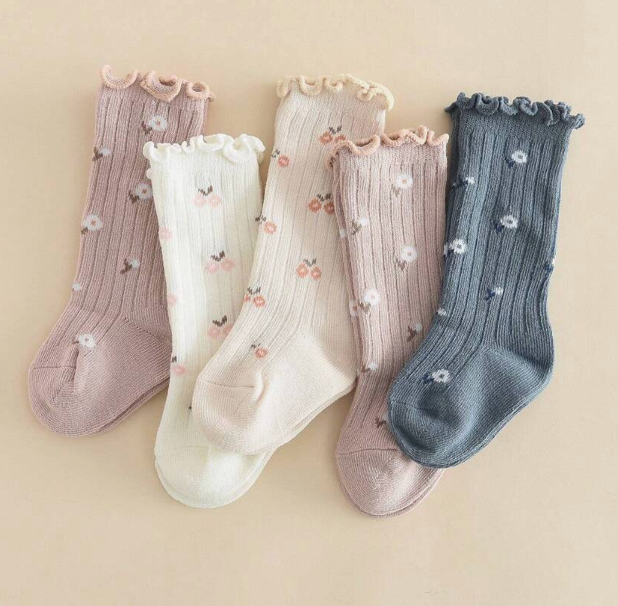 Calcetin para Niña Florecitas  2-4 años  CHIKY NYNO